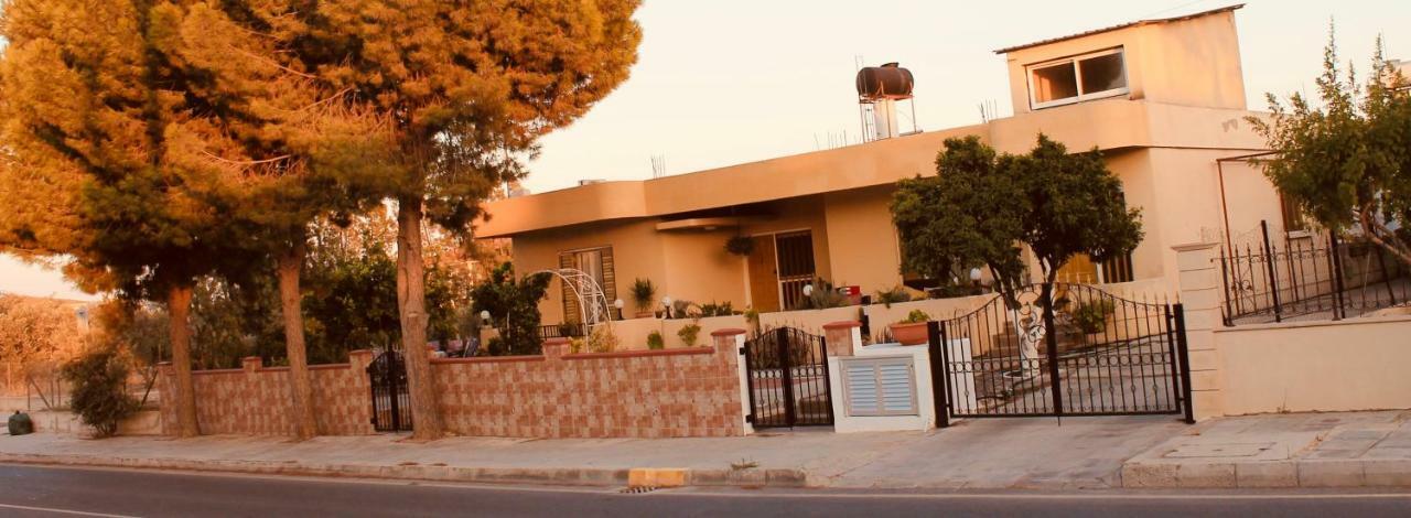 Villa Ithaca Larnaca Esterno foto